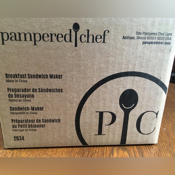 Pampered chef Breakfast sandwich maker. new, never used, still wrapped. NWOT. - Picture 3 of 5